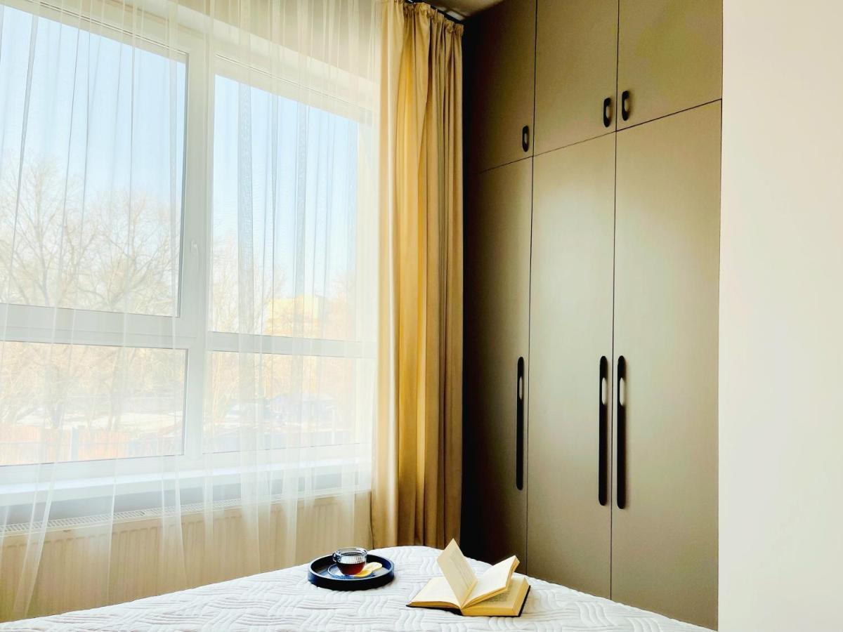 Уютная Стильная Квартира Возле Центрального Парка Горького! Apartamento Almaty Exterior foto